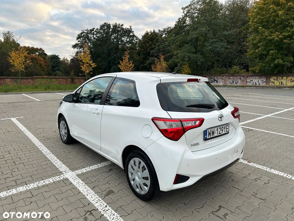 Toyota Yaris - 7