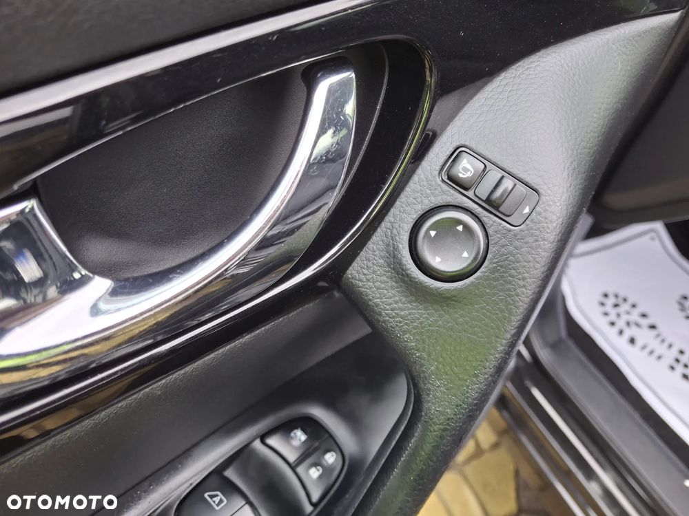 Nissan Qashqai 1.5 dCi Tekna - 13