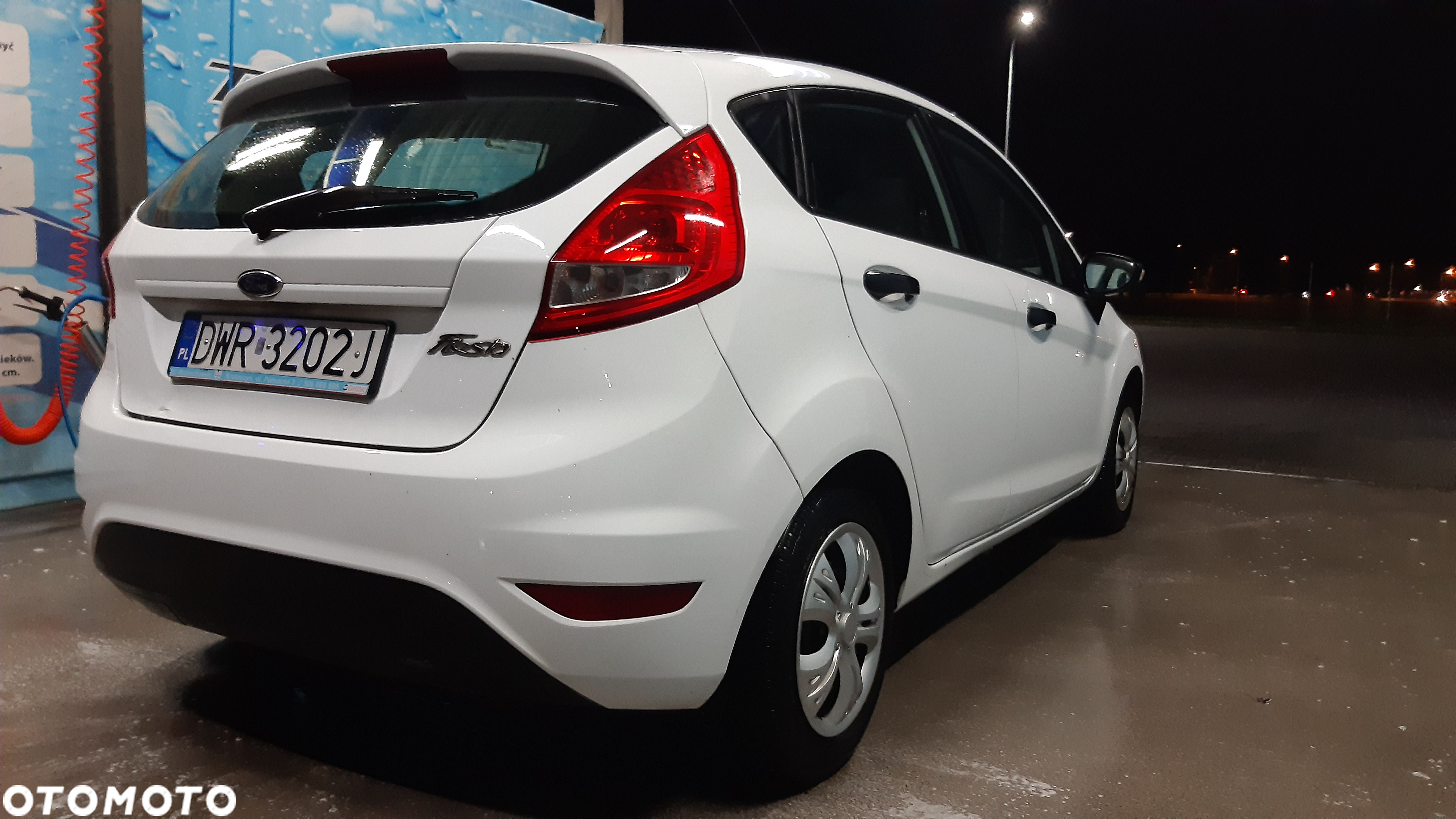 Ford Fiesta 1.4 TDCi Ambiente - 4