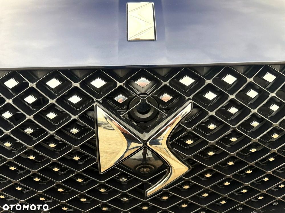 DS Automobiles DS 7 Crossback - 11