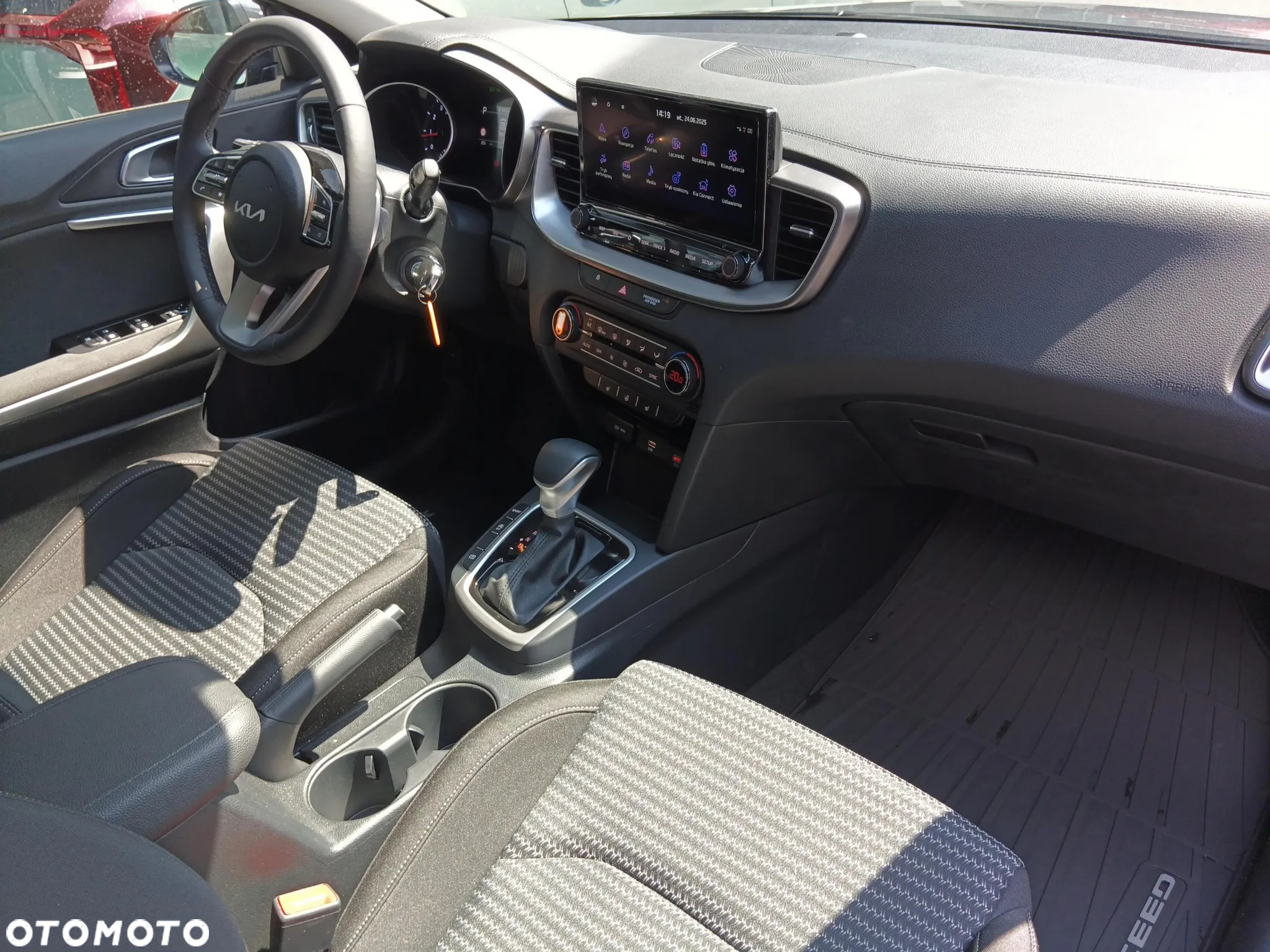 Kia XCeed 1.5 T-GDI M DCT - 14