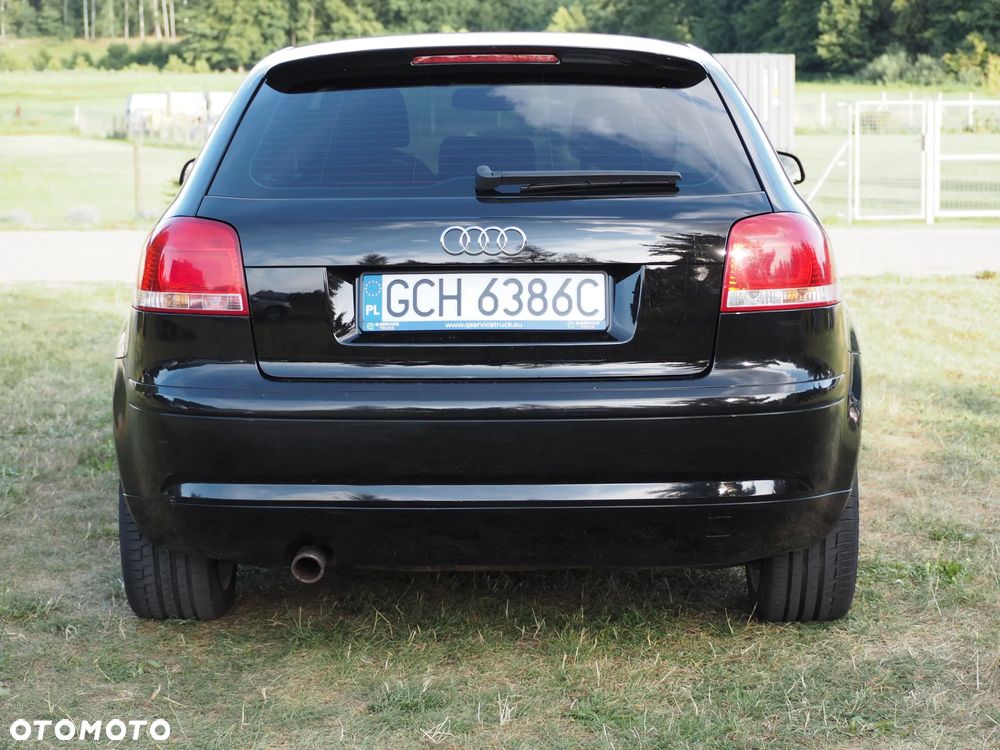 Audi A3 3-drzwiowe 1.6 Ambition - 12