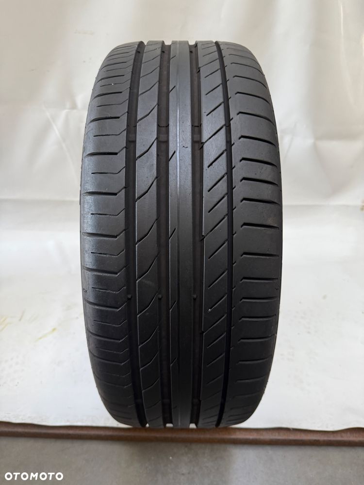 235/45/19 Continental ContiSportContact 5 SSR MOE 95V - 1