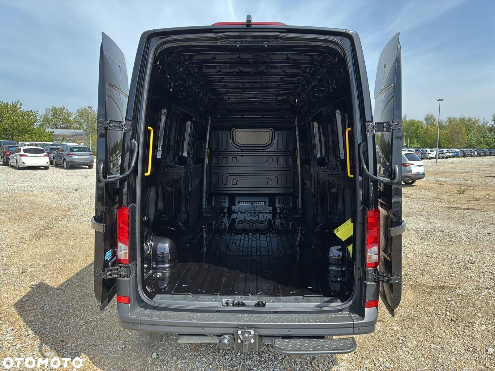 Volkswagen Crafter 35 Furgon AUTOMAT/L4H3, 2.0BiTDI 177KM, 4490mm, Wysoki dach, r.o. 4490 - 12