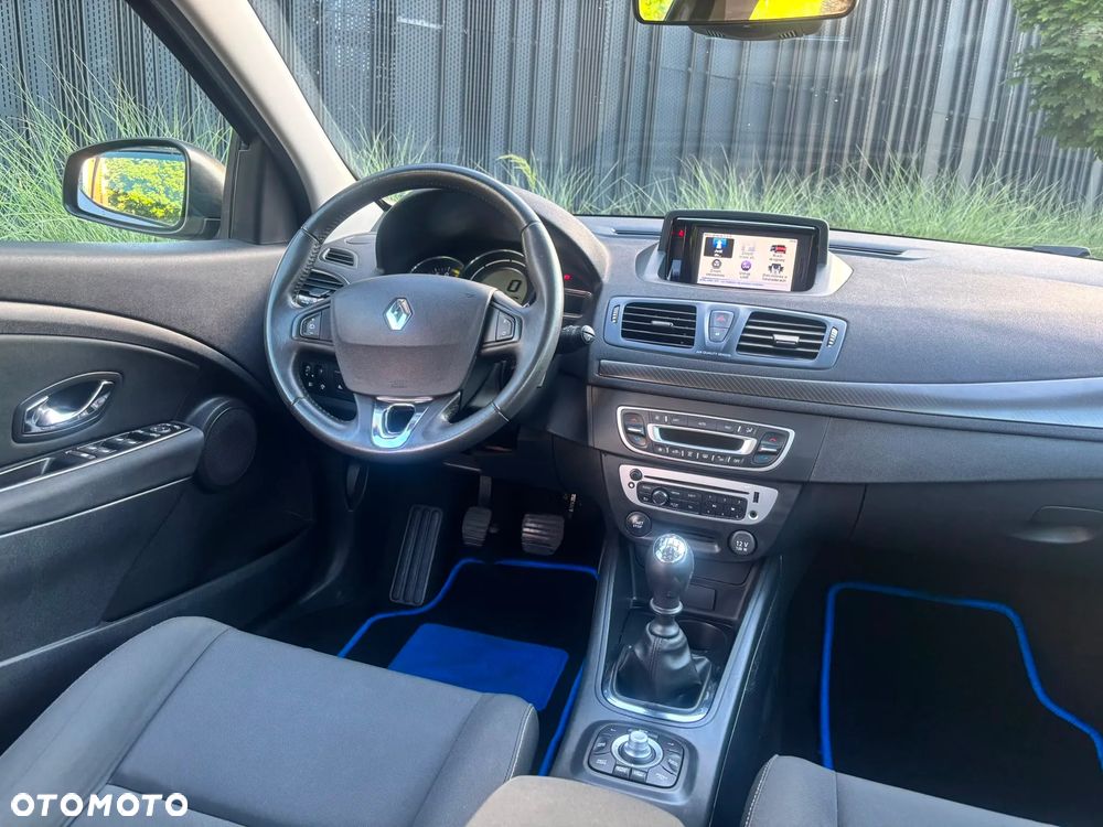 Renault Megane ENERGY TCe 115 Start & Stop Bose Edition - 7
