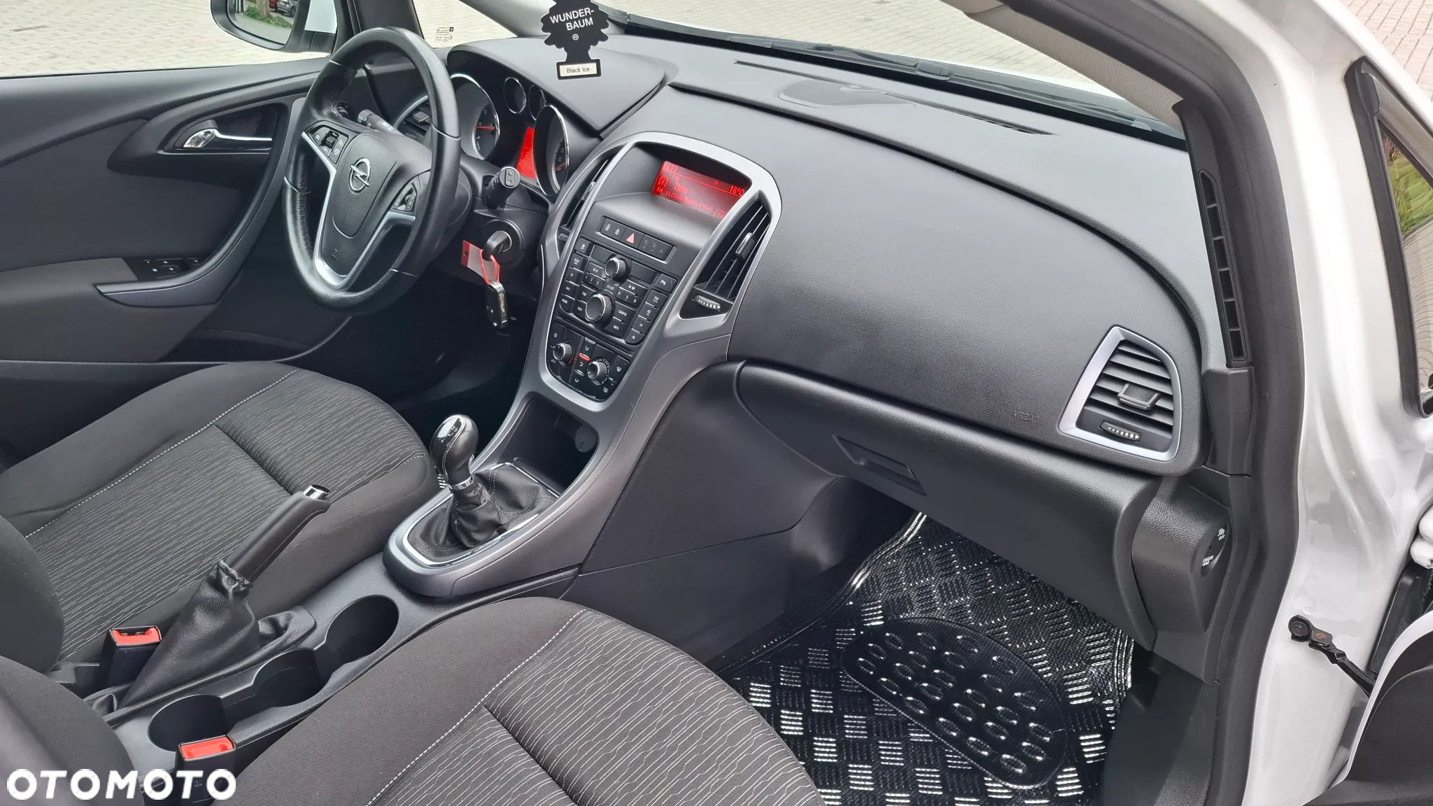 Opel Astra 1.6 Edition - 10