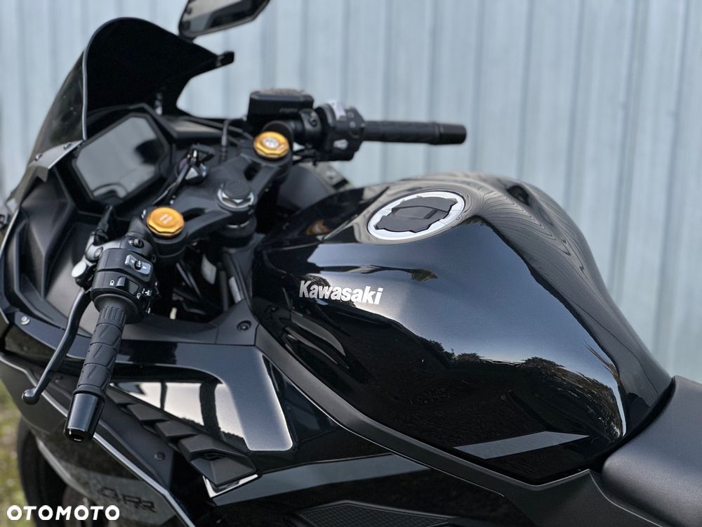 Kawasaki ZX - 7