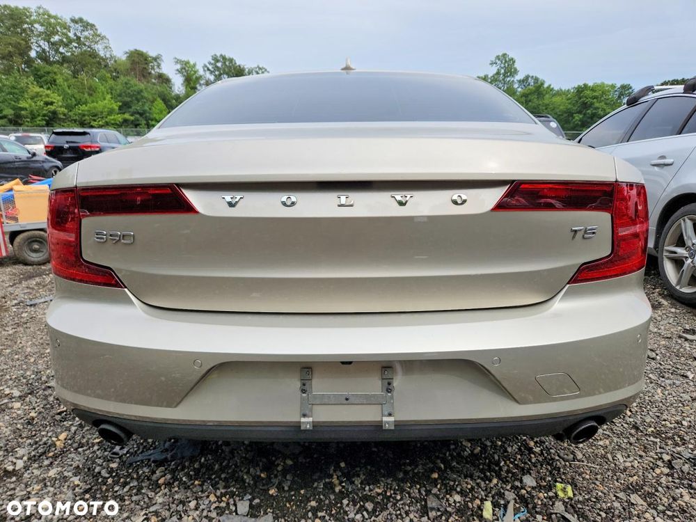 Volvo S90 T5 Momentum - 8