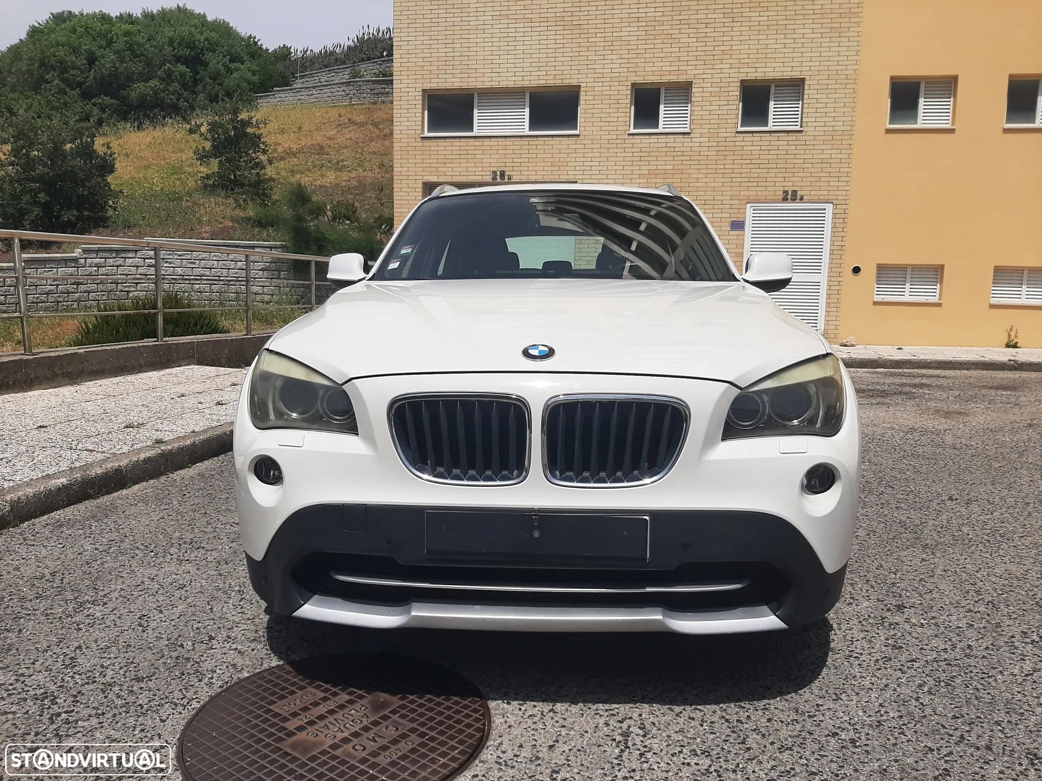 BMW X1 18 d sDrive Auto - 1