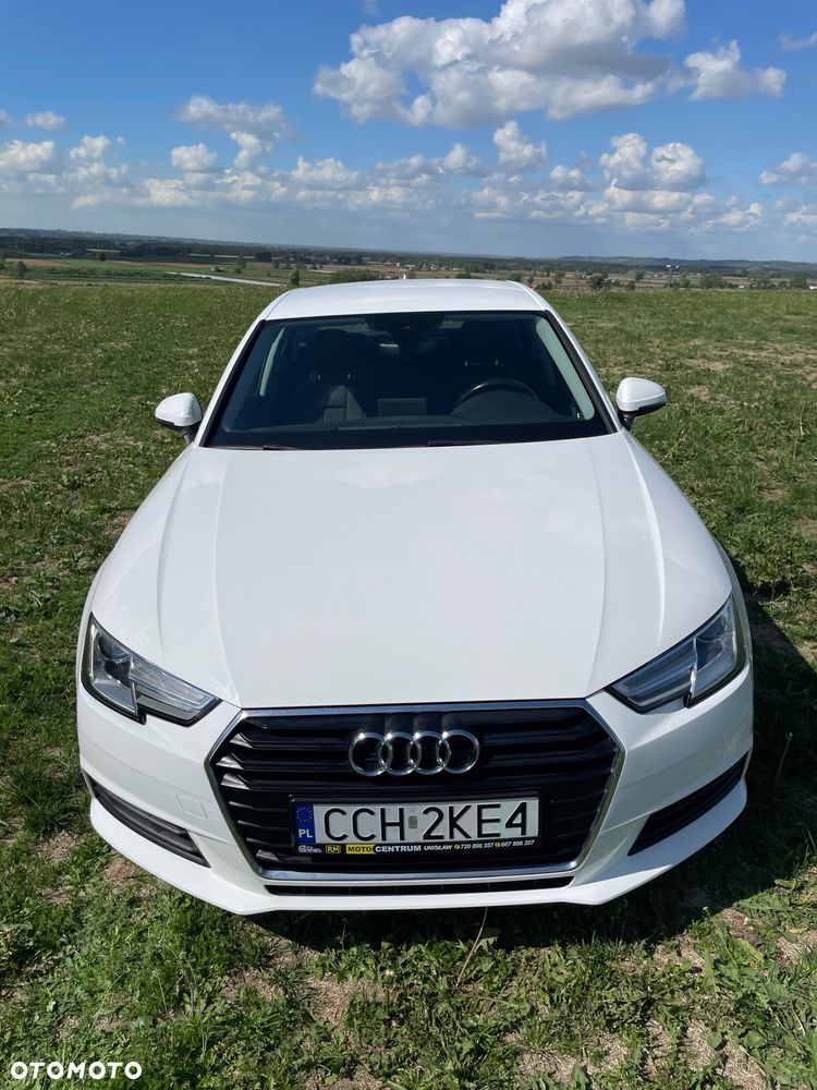 Audi A4 Limousine - 8
