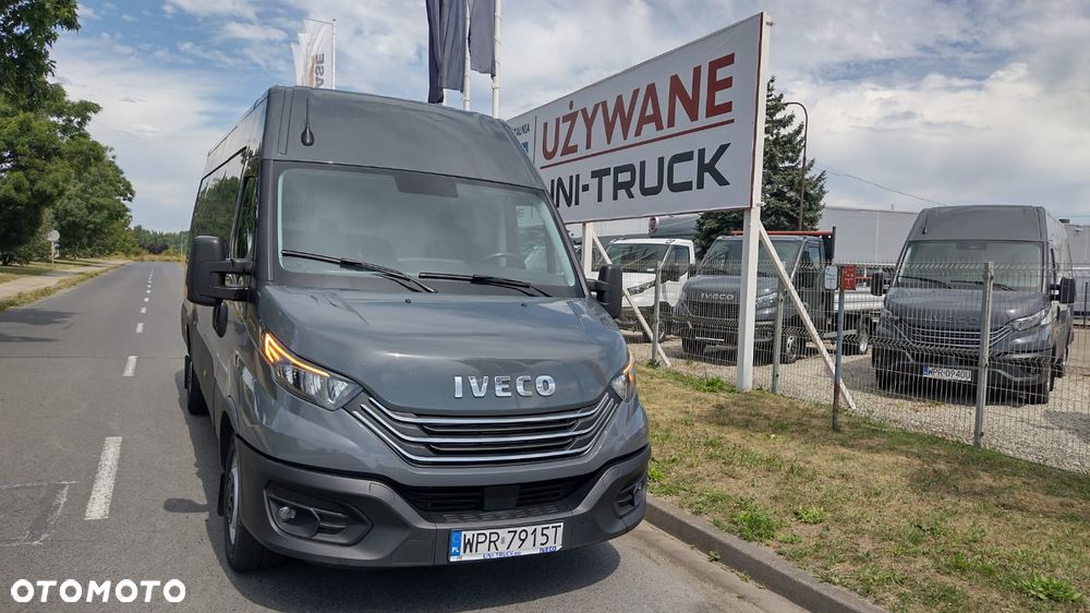 Iveco DAILY furgon 18m3 35S18 manual ASO serwisowany - 21