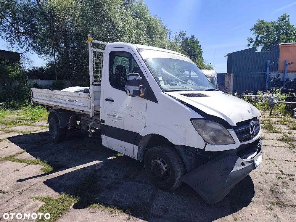 Mercedes-Benz Sprinter - 2