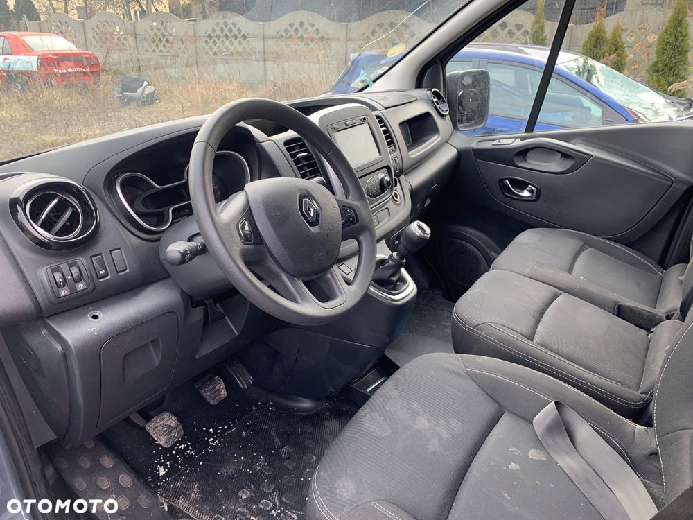 Renault TRAFIC - 3