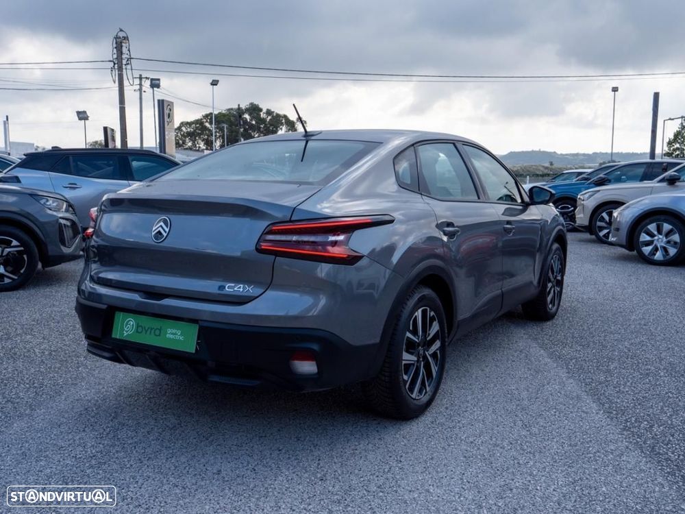 Citroën e-C4 X 54 kWh Autonomia Alargada Plus - 17