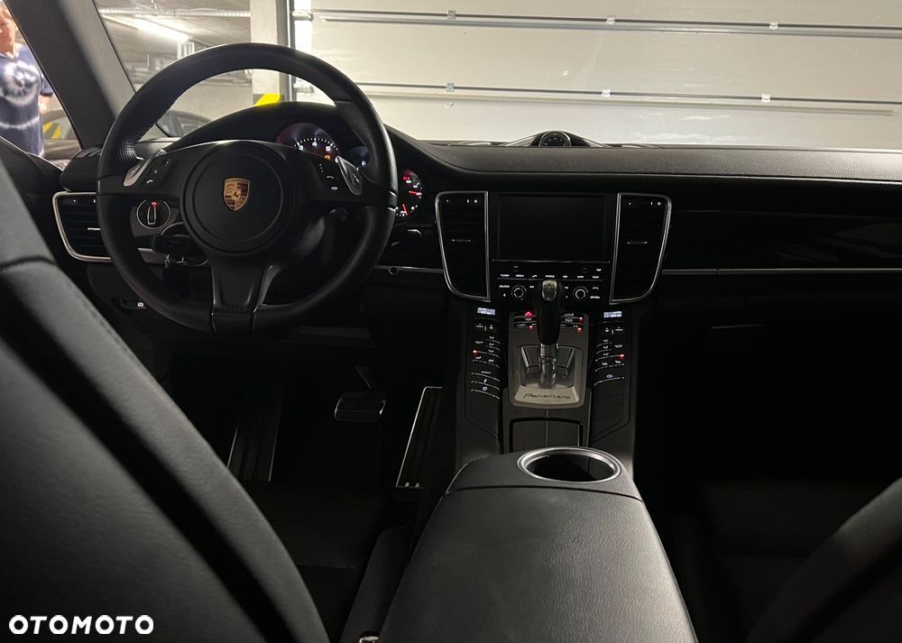 Porsche Panamera PDK Edition - 14