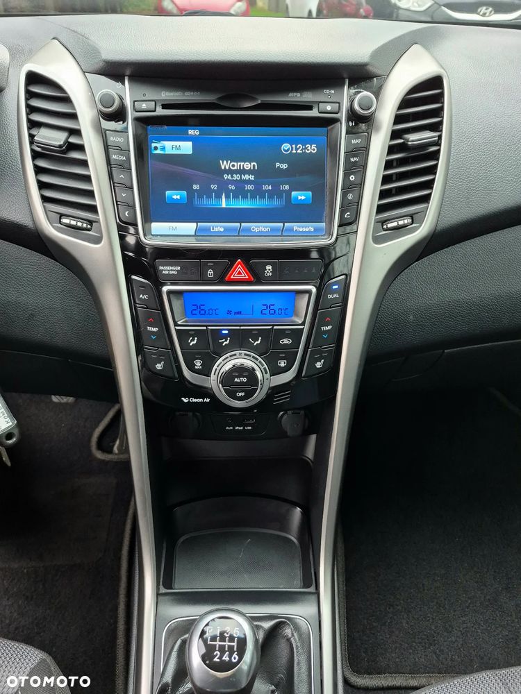 Hyundai i30 i30cw 1.4 Fifa World Cup Edition - 23