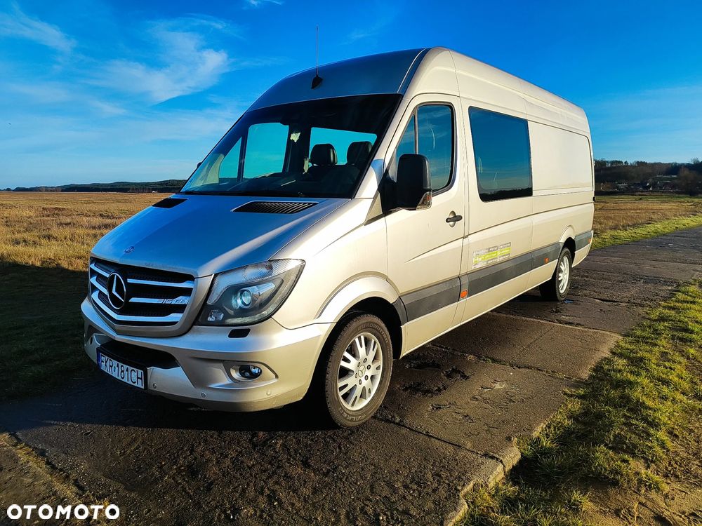 Mercedes-Benz Sprinter - 1