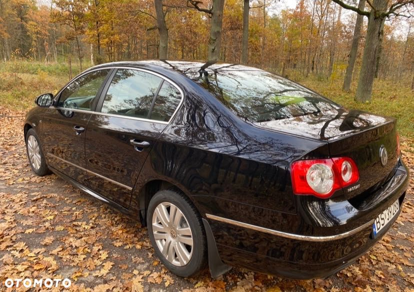 Volkswagen Passat - 5