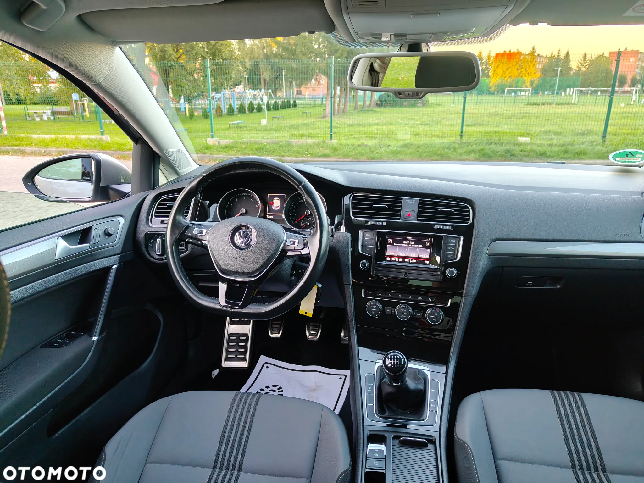 Volkswagen Golf 1.2 TSI BlueMotion Technology Allstar - 9