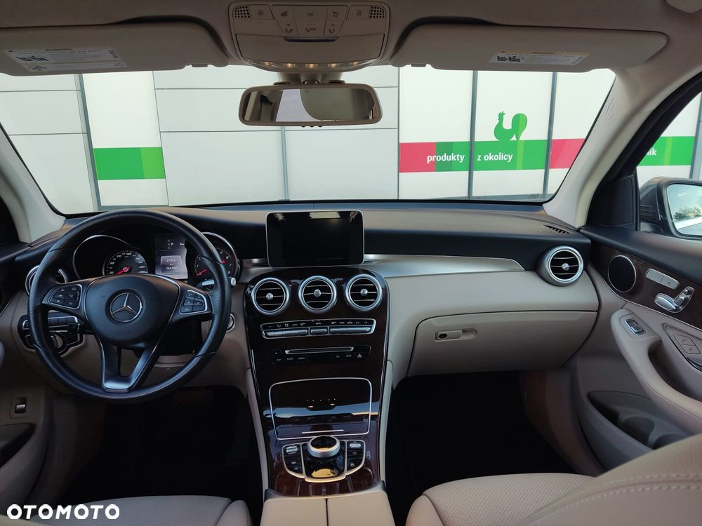 Mercedes-Benz GLC - 9