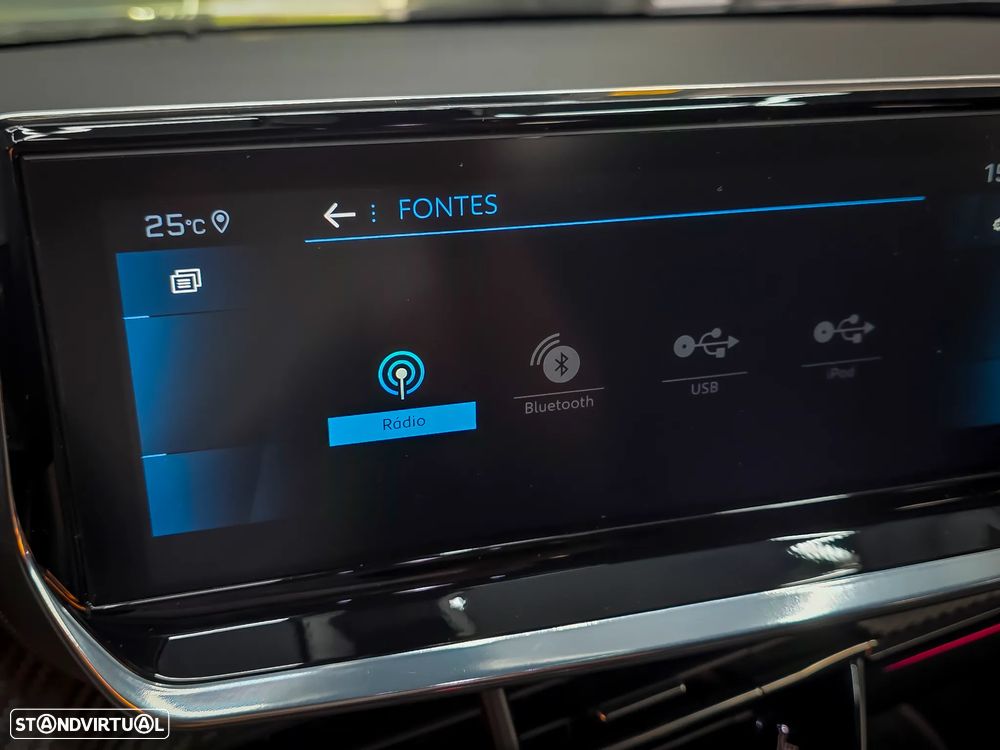 Peugeot 2008 1.2 PureTech GT Line - 35