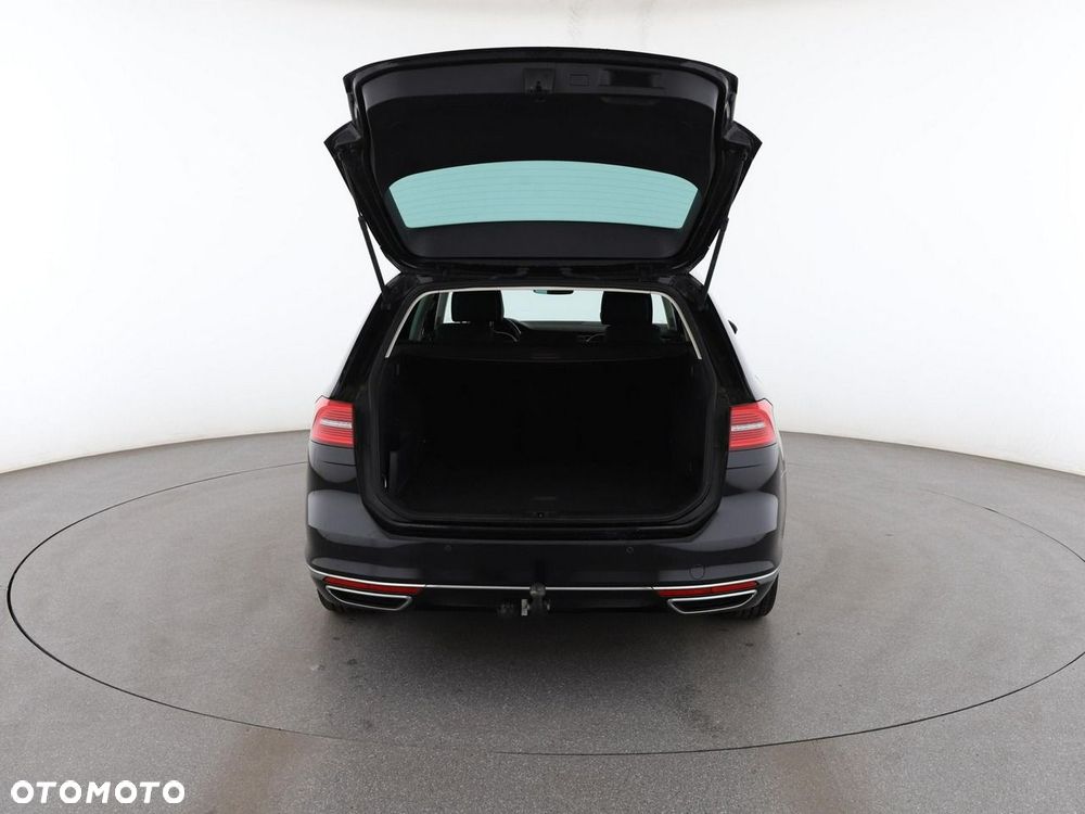 Volkswagen Passat 1.4 TSI DSG GTE - 21