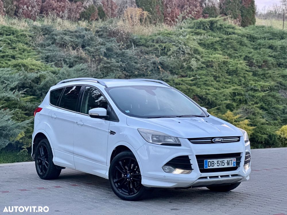 Ford Kuga - 1