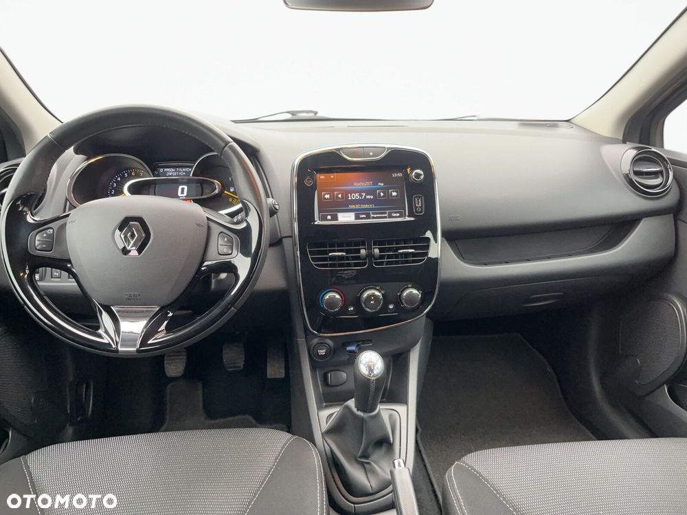 Renault Clio - 14