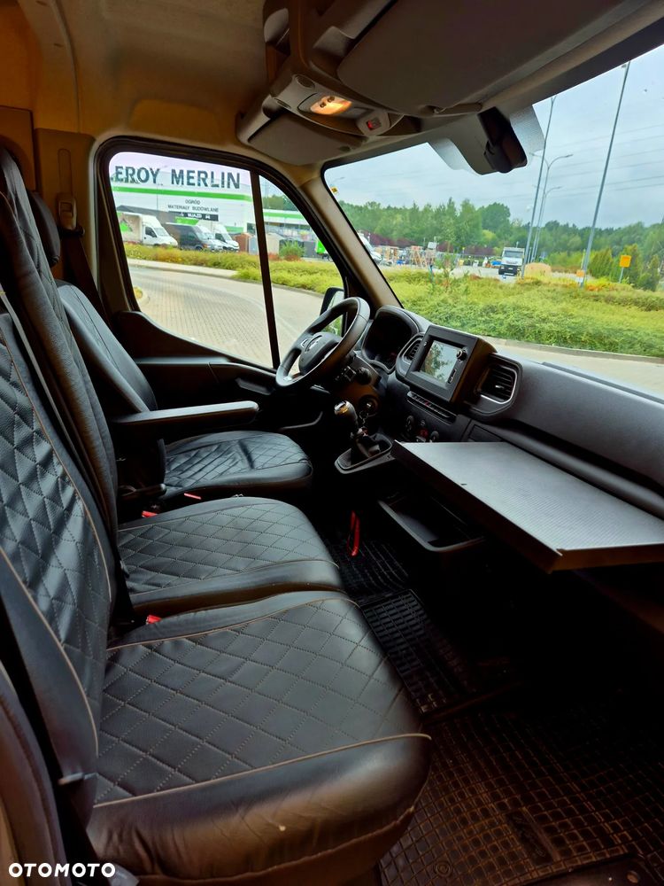 Renault Master - 18