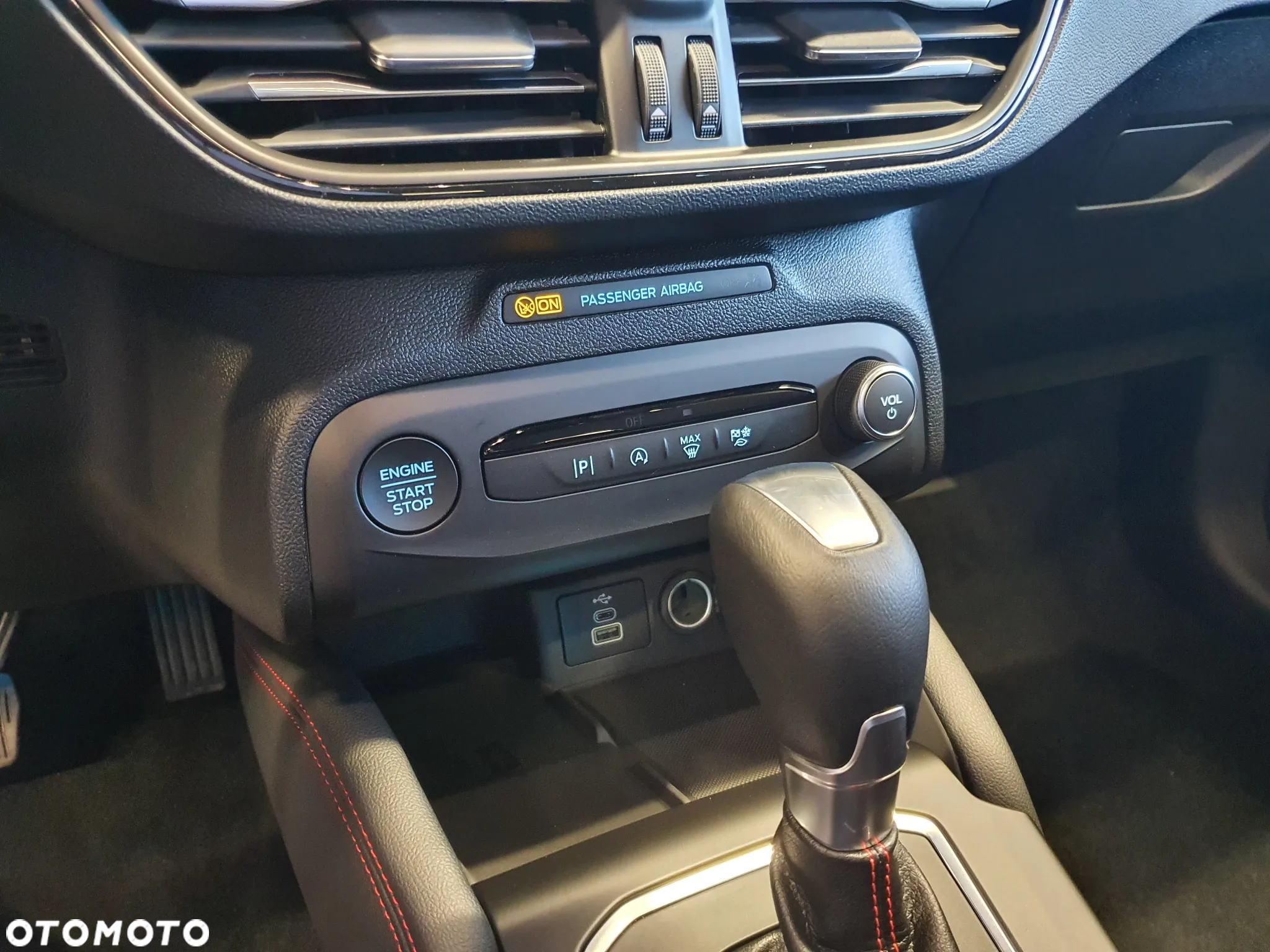 Ford Focus 1.0 EcoBoost mHEV ST-Line X - 20