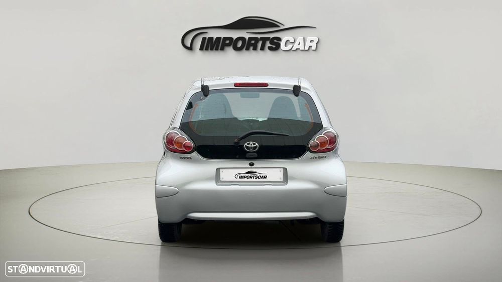 Toyota Aygo 1.0 + AC - 12