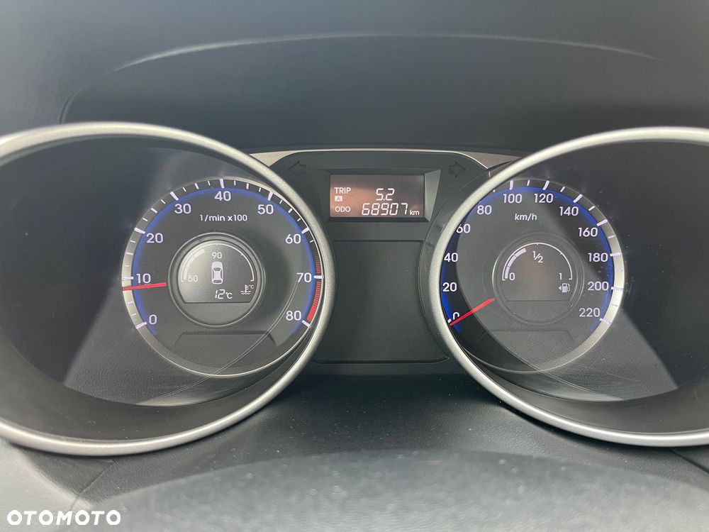 Hyundai ix35 1.6 GDI Premium 2WD - 19