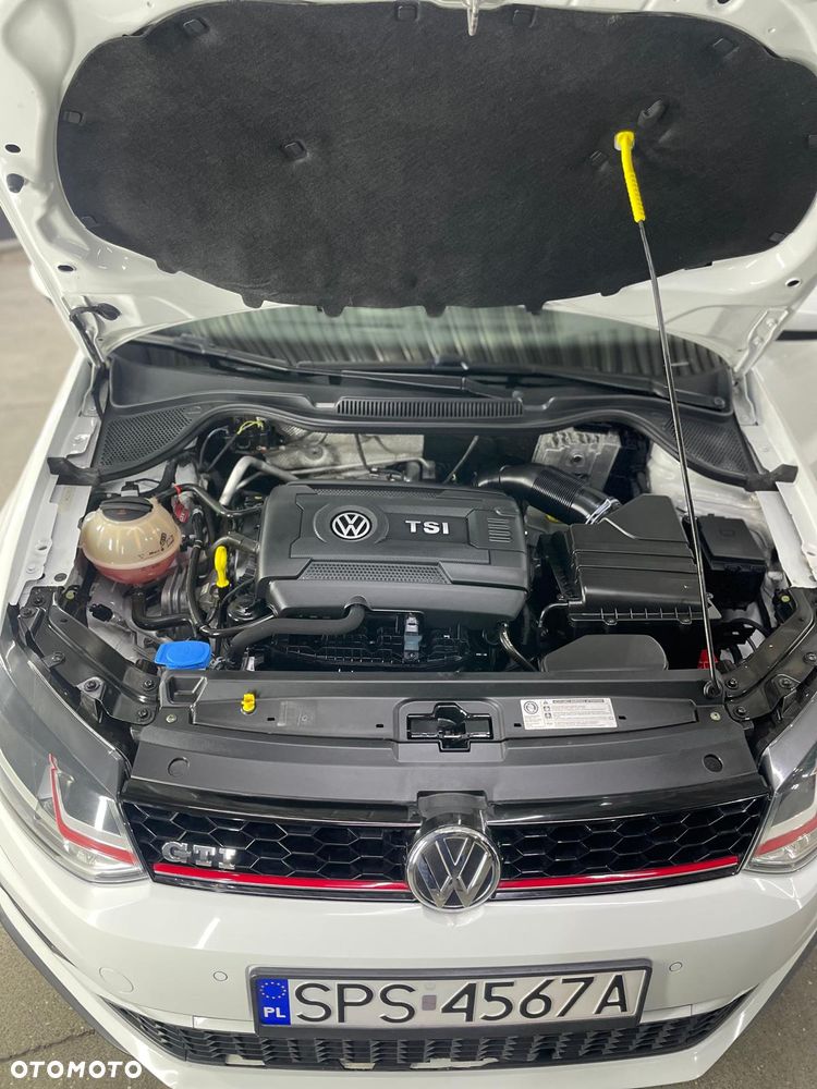 Volkswagen Polo 1.8 TSI BMT GTI - 13