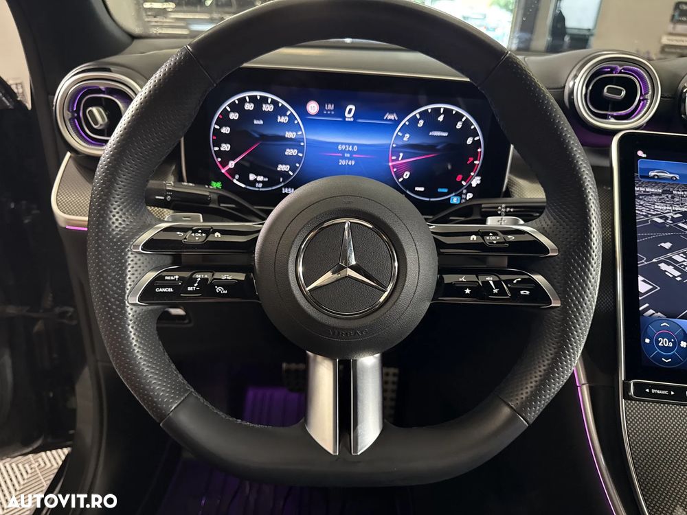 Mercedes-Benz GLC Coupe 300 4MATIC MHEV - 18