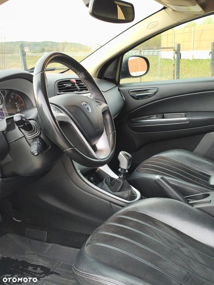 Lancia Delta 1.4 MultiAir 16v Gold - 5