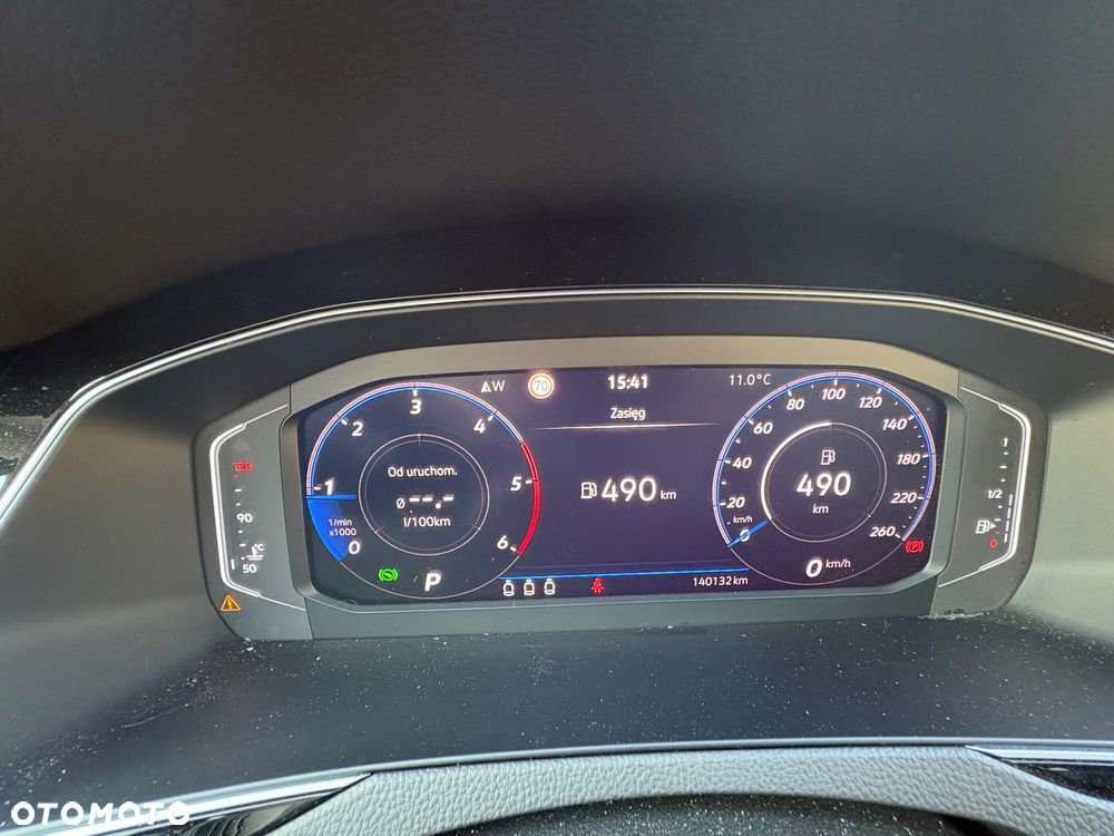 Volkswagen Passat 2.0 TDI EVO Business DSG - 17