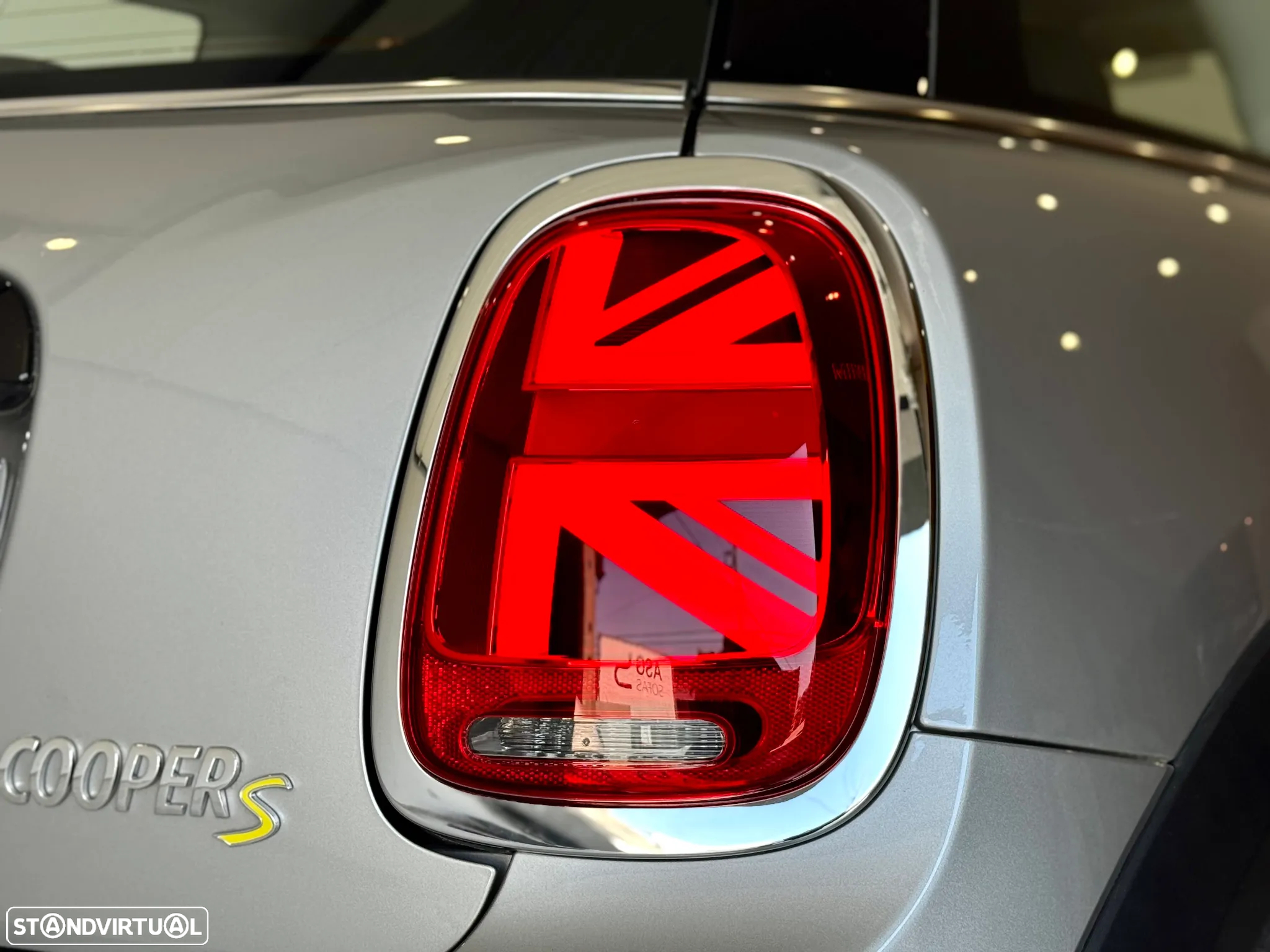 MINI 3 Portas Cooper SE Premium Extra Essential - 42