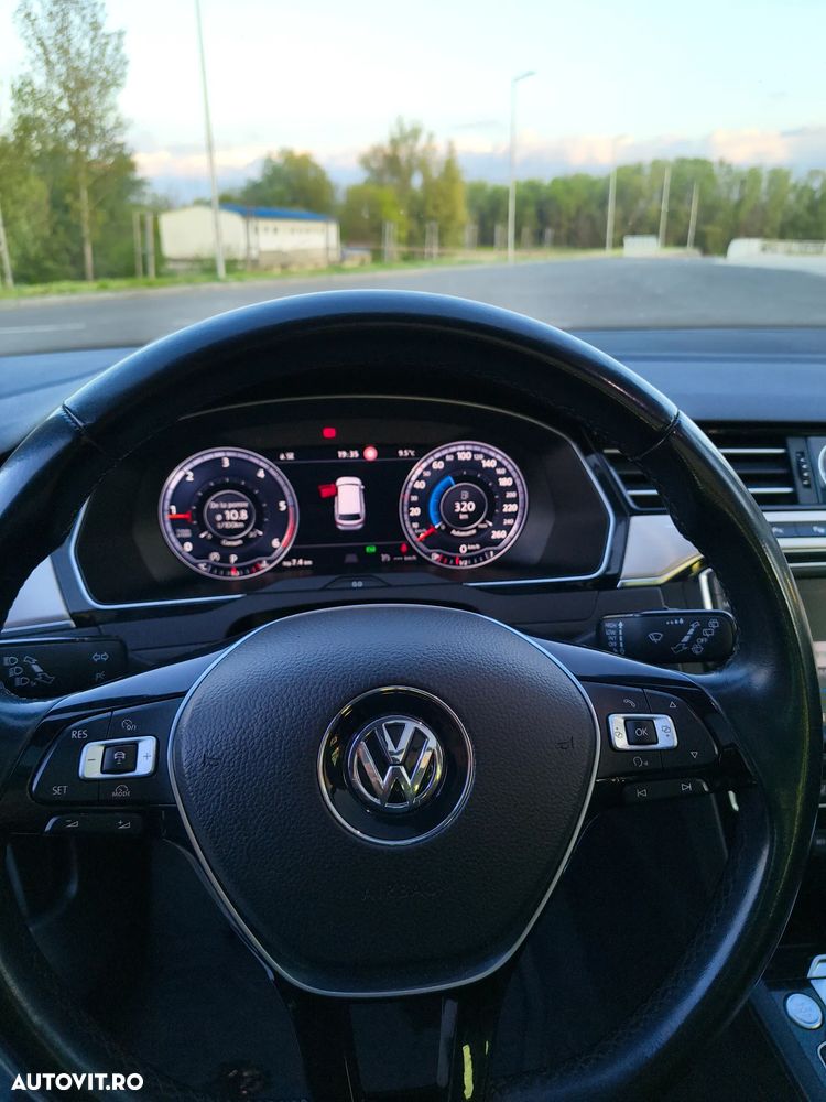 Volkswagen Passat 2.0 TDI SCR (BlueMotion Tech) 4Mot DSG Highline - 21