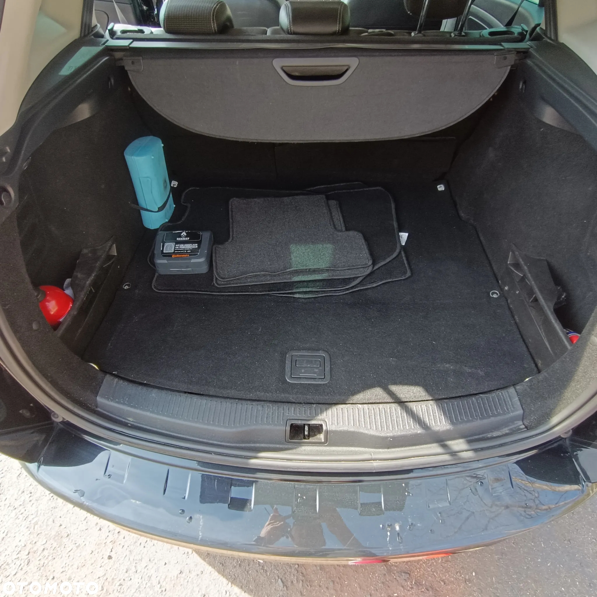 Renault Megane 2.0 dCi 16V Privilege - 12