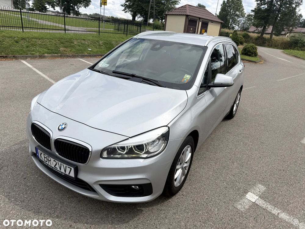 BMW Seria 2 218d - 1