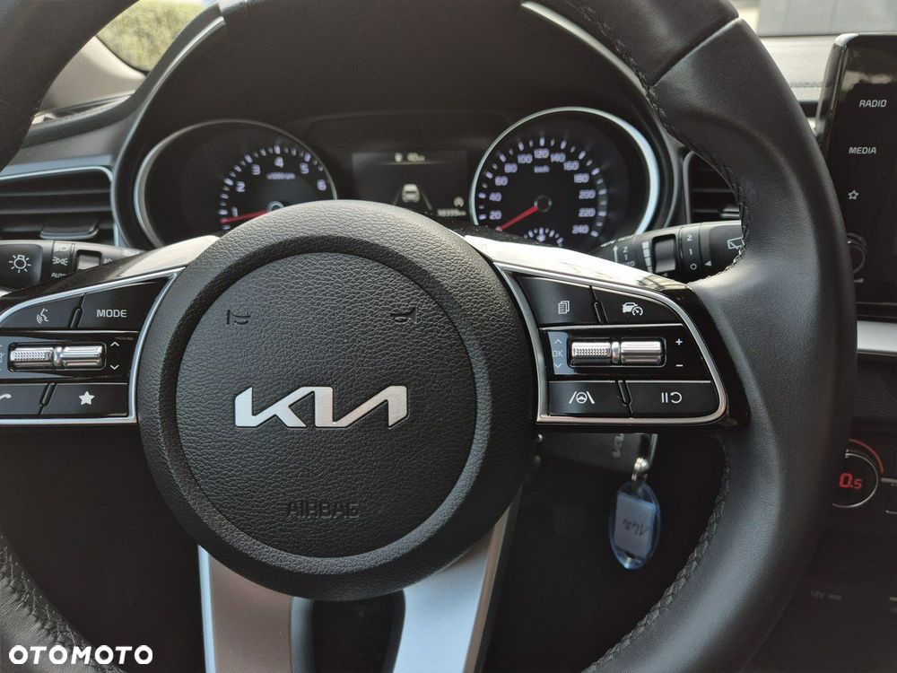 Kia XCeed - 21