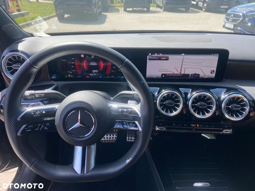 Mercedes-Benz Klasa A 200 AMG Line 7G-DCT - 11