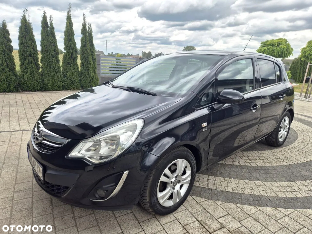Opel Corsa 1.4 16V 150 Jahre - 12