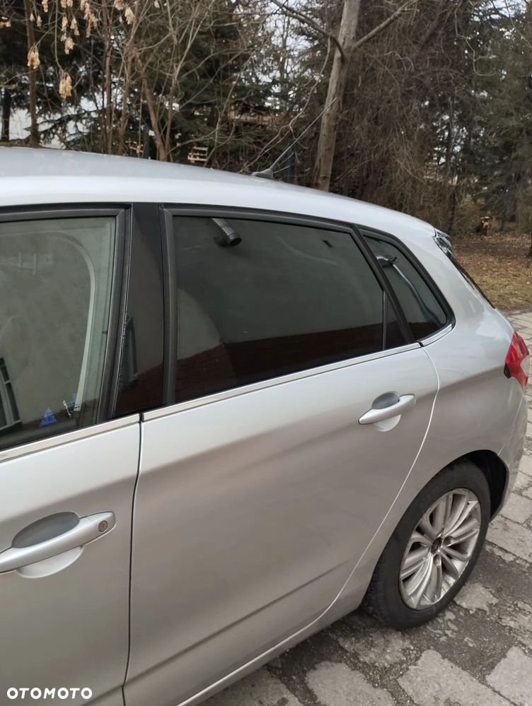 Citroën C4 1.6 HDi Exclusive - 3