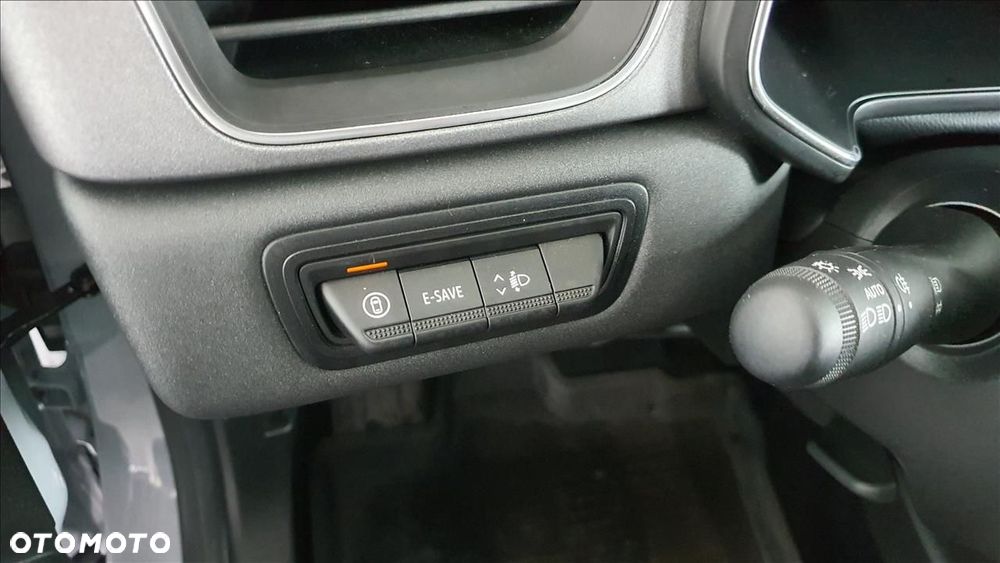 Renault Symbioz - 12