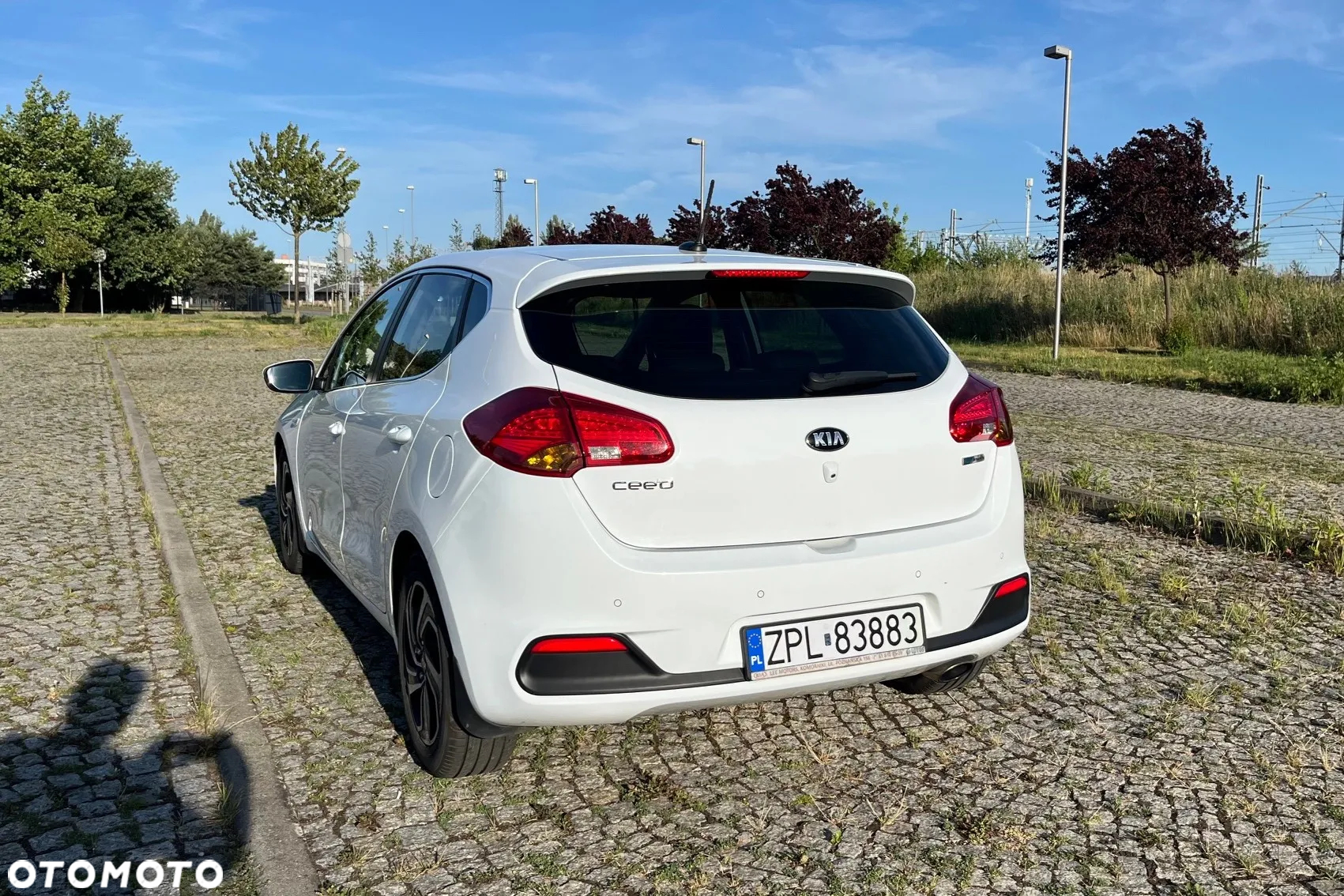 Kia Ceed Cee'd 1.6 GDI L Business Line - 4
