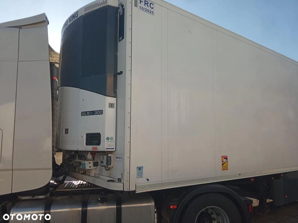 Schmitz Cargobull SKO 24L - 2