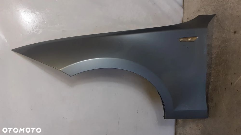 * BŁOTNIK PRZEDNI PRZOD  LEWY BMW 1 E81 E82 E87 E88 BLUE WATER METALIC - 1
