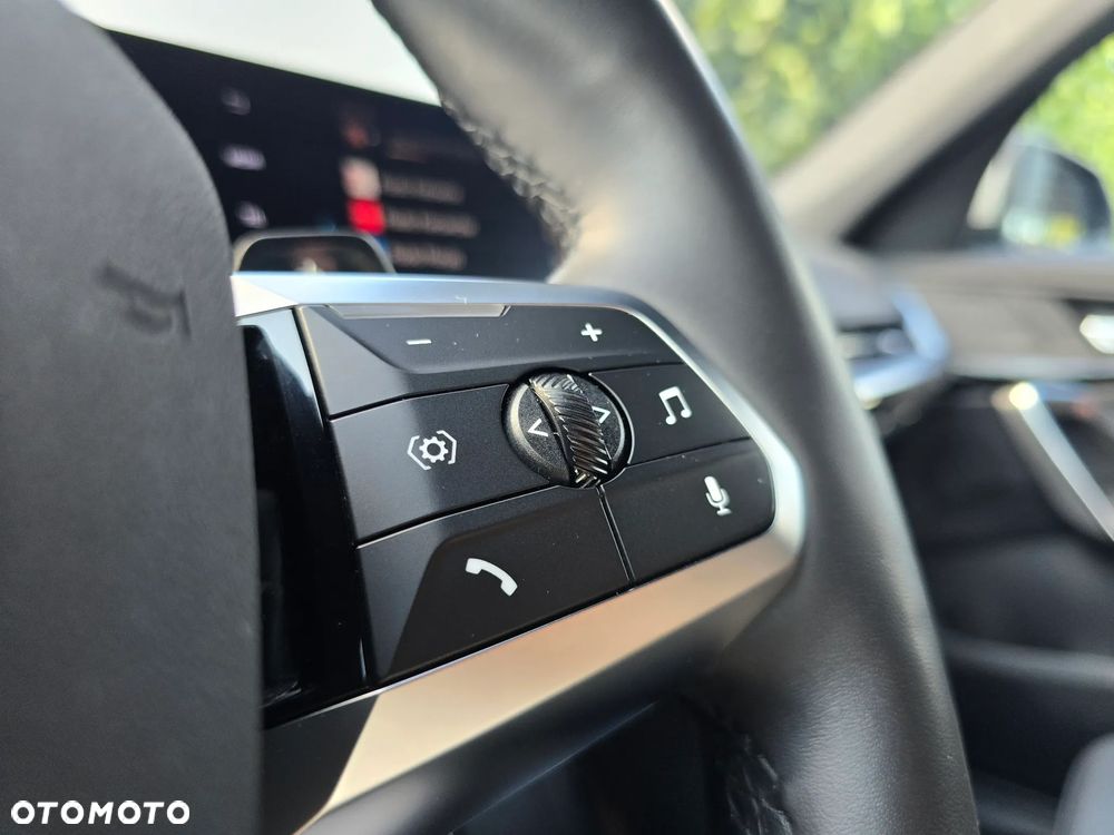 BMW X1 sDrive18i M Sport - 12