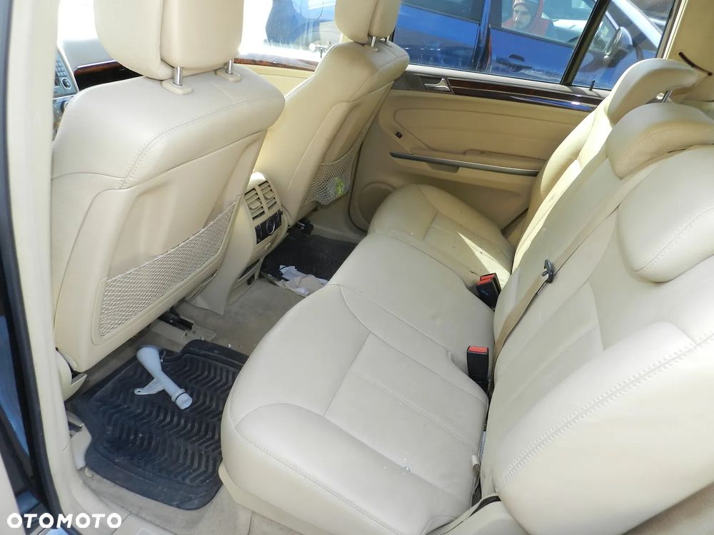 Mercedes-Benz GL 450 4Matic 7G-TRONIC - 19